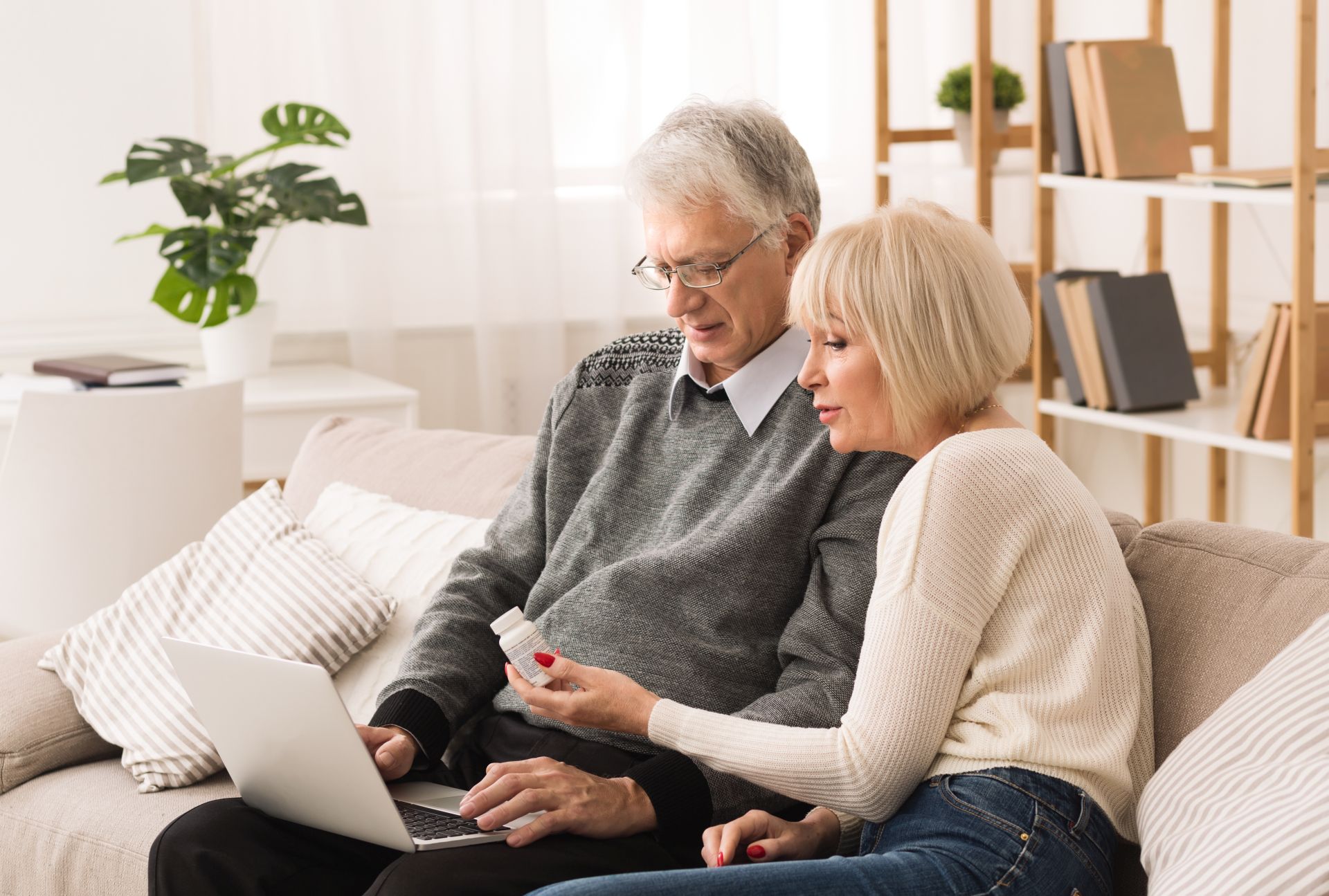 Choroby i przyjmowanie leków może być przyczyną wysokiego poziomu cholesterolu - jak obniżać poziom cholesterolu?